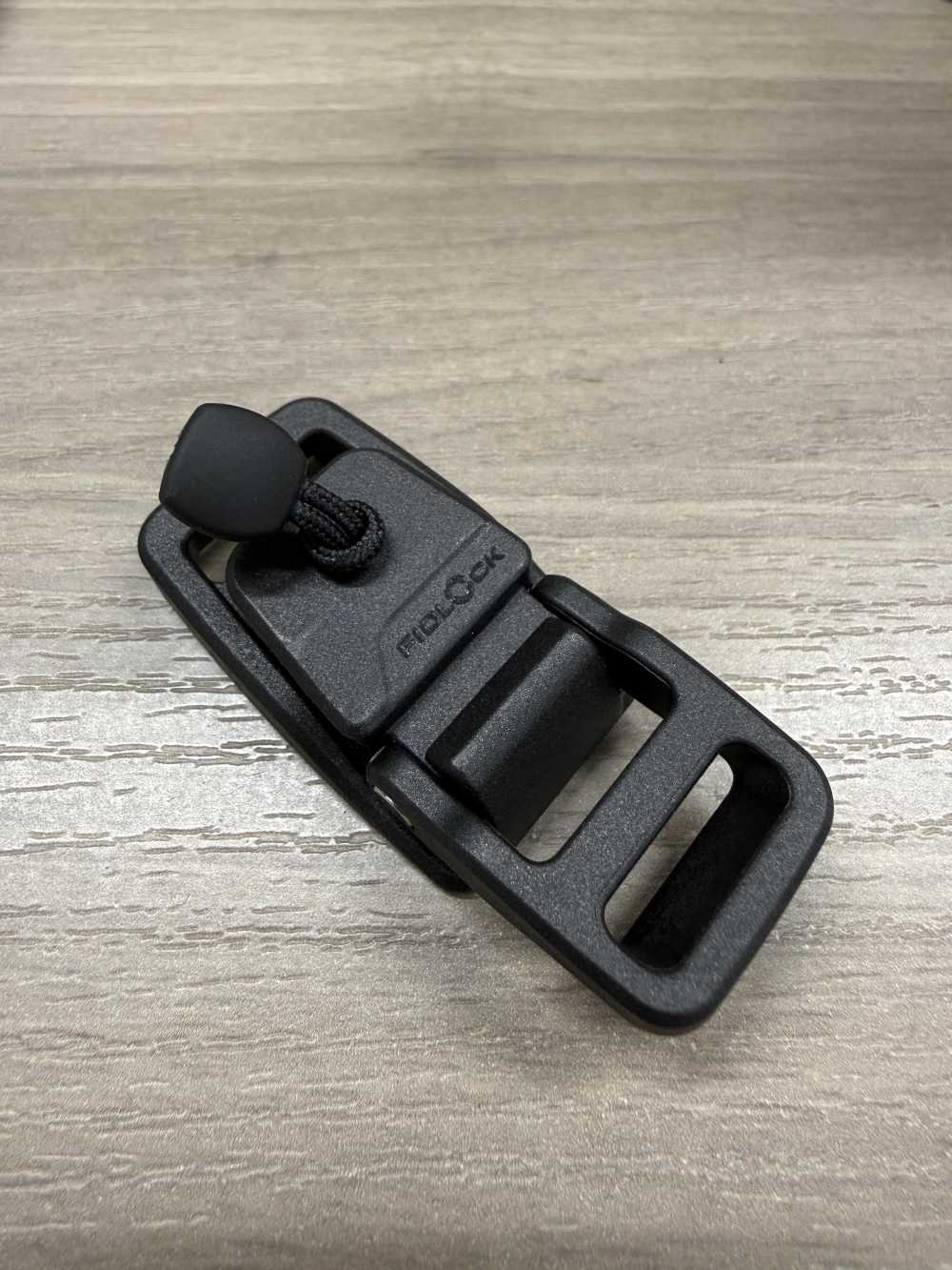 IFF1665 FIDLOCK[버클 / 고리] IRIS