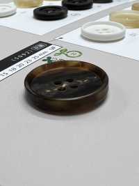 COR31 【물소 톤】 4 개의 구멍 단추 있음 광택 있음 NITTO Button 서브 사진