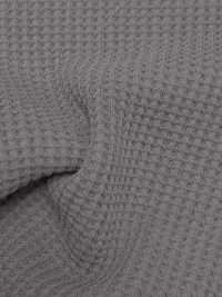 1078609DG 끝부분이 드러나는 실, 촘촘하게 짜인 와플 니트, 빈티지한 느낌의 마감 처리.[원단] 타키사다 나고야(TAKISADA NAGOYA) 서브 사진